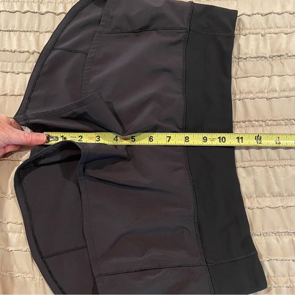 Lululemon Speed Up Short 2.5" Black 6 W7AJBR Activewear Workout Summer Athletic - Picture 10 of 11